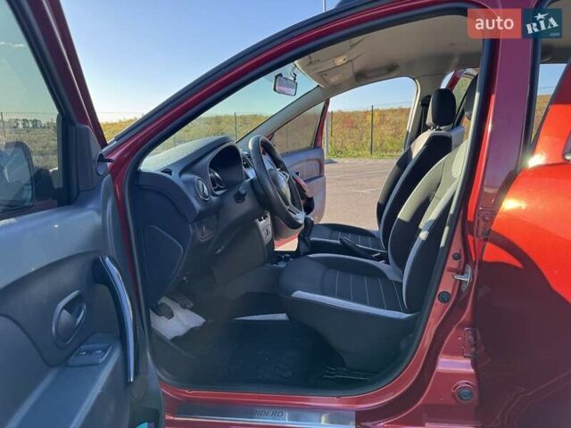 Красный Рено Сандеро, объемом двигателя 1.46 л и пробегом 62 тыс. км за 9500 $, фото 16 на Automoto.ua