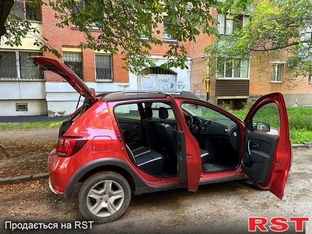 Червоний Рено Сандеро, об'ємом двигуна 1.5 л та пробігом 120 тис. км за 9300 $, фото 3 на Automoto.ua