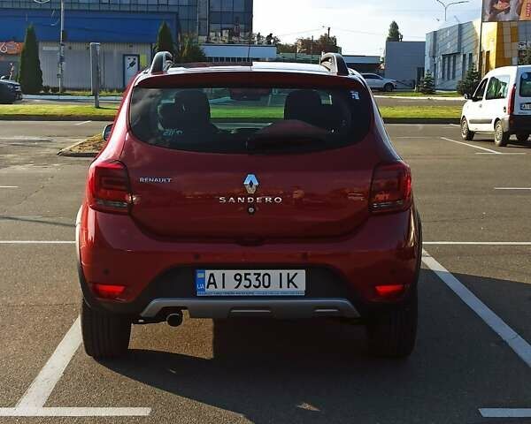 Червоний Рено Сандеро, об'ємом двигуна 0.9 л та пробігом 68 тис. км за 10000 $, фото 2 на Automoto.ua
