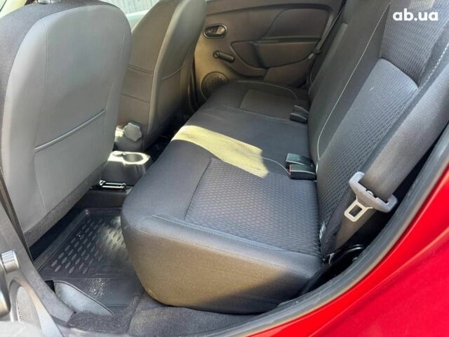 Красный Рено Сандеро, объемом двигателя 1 л и пробегом 78 тыс. км за 7800 $, фото 6 на Automoto.ua