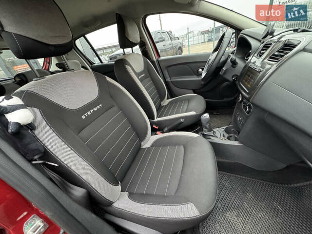 Червоний Рено Сандеро, об'ємом двигуна 0.9 л та пробігом 75 тис. км за 8890 $, фото 29 на Automoto.ua