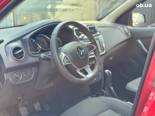 Красный Рено Сандеро, объемом двигателя 1 л и пробегом 78 тыс. км за 7800 $, фото 4 на Automoto.ua