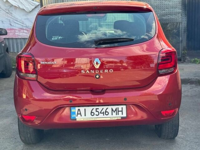 Красный Рено Сандеро, объемом двигателя 1 л и пробегом 78 тыс. км за 7800 $, фото 1 на Automoto.ua