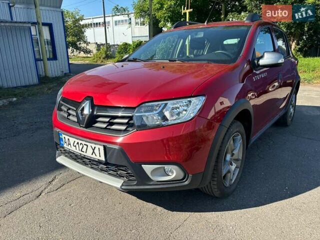 Червоний Рено Сандеро, об'ємом двигуна 0.9 л та пробігом 72 тис. км за 11000 $, фото 14 на Automoto.ua