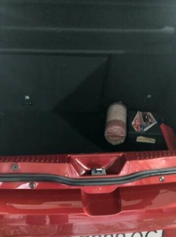 Красный Рено Сандеро, объемом двигателя 0.9 л и пробегом 48 тыс. км за 9678 $, фото 9 на Automoto.ua