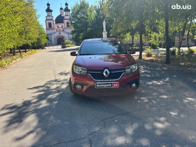 Красный Рено Сандеро, объемом двигателя 1 л и пробегом 43 тыс. км за 10490 $, фото 7 на Automoto.ua