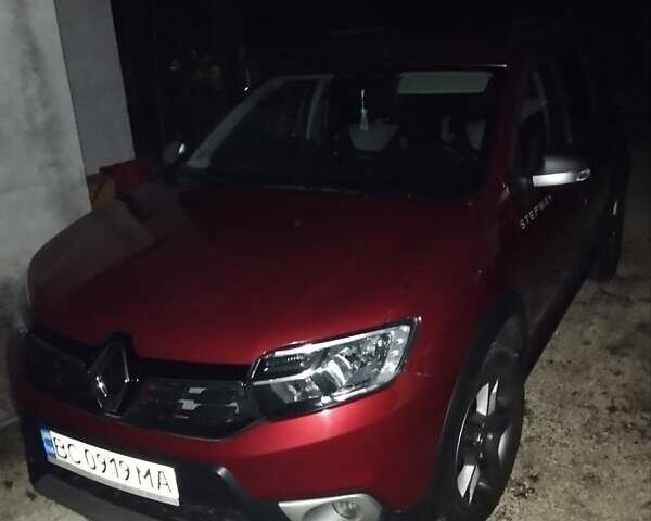 Красный Рено Сандеро, объемом двигателя 0.9 л и пробегом 75 тыс. км за 11850 $, фото 1 на Automoto.ua