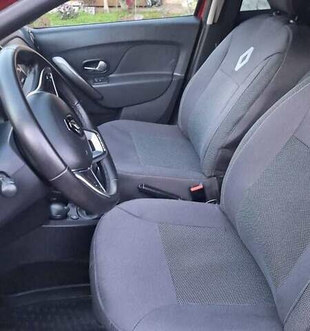 Червоний Рено Сандеро, об'ємом двигуна 0.9 л та пробігом 65 тис. км за 11500 $, фото 22 на Automoto.ua