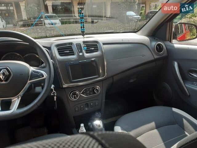 Красный Рено Сандеро, объемом двигателя 0.9 л и пробегом 38 тыс. км за 11700 $, фото 12 на Automoto.ua