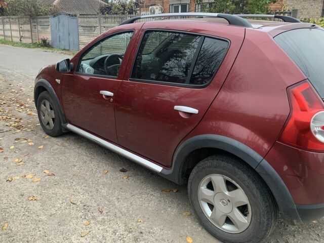 Червоний Рено Сандеро, об'ємом двигуна 1.6 л та пробігом 2 тис. км за 5000 $, фото 2 на Automoto.ua
