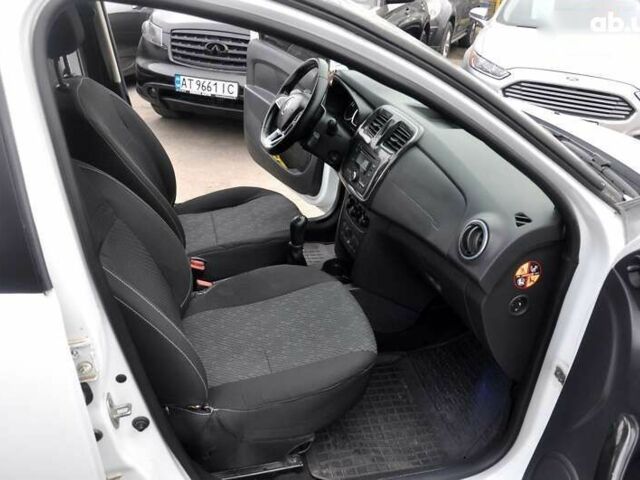Рено Сандеро, объемом двигателя 4.25 л и пробегом 148 тыс. км за 6200 $, фото 22 на Automoto.ua