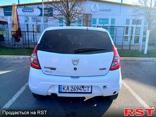 Рено Сандеро, об'ємом двигуна 14 л та пробігом 246 тис. км за 3300 $, фото 3 на Automoto.ua