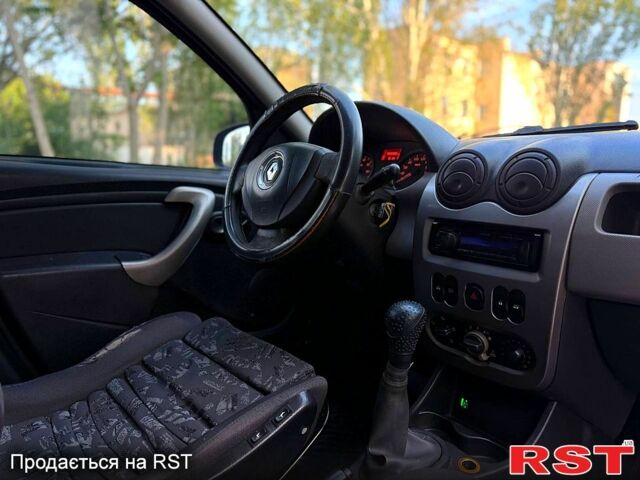 Рено Сандеро, объемом двигателя 1.4 л и пробегом 286 тыс. км за 3500 $, фото 3 на Automoto.ua