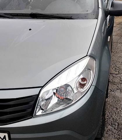 Рено Сандеро, об'ємом двигуна 1.4 л та пробігом 70 тис. км за 7000 $, фото 5 на Automoto.ua