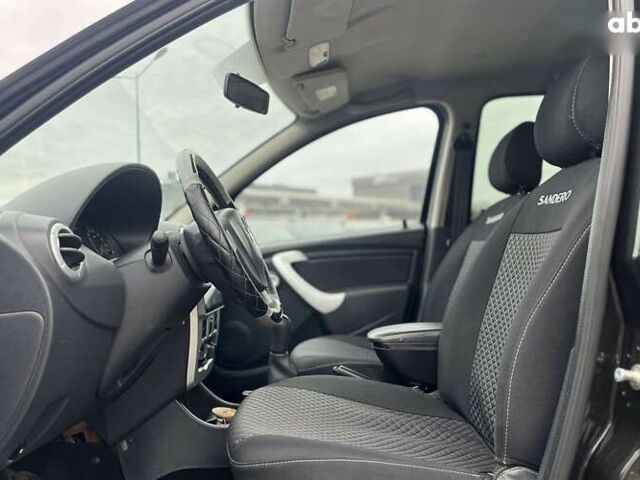 Рено Сандеро, об'ємом двигуна 1.6 л та пробігом 137 тис. км за 7200 $, фото 14 на Automoto.ua