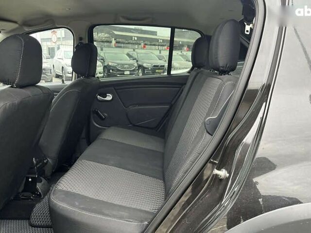 Рено Сандеро, об'ємом двигуна 1.6 л та пробігом 137 тис. км за 7200 $, фото 17 на Automoto.ua