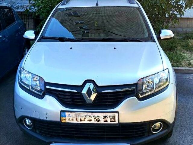 Рено Сандеро, объемом двигателя 1.6 л и пробегом 113 тыс. км за 7000 $, фото 2 на Automoto.ua