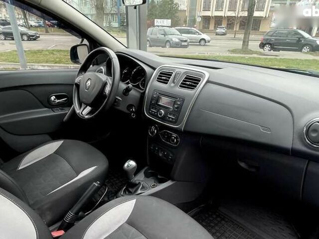 Рено Сандеро, об'ємом двигуна 0.9 л та пробігом 96 тис. км за 8700 $, фото 11 на Automoto.ua