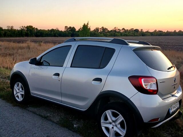 Рено Сандеро, объемом двигателя 1.5 л и пробегом 130 тыс. км за 10000 $, фото 3 на Automoto.ua