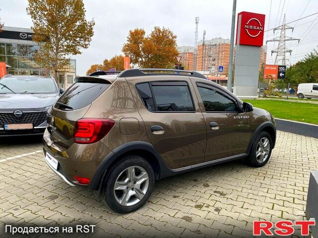 Рено Сандеро, объемом двигателя 1.5 л и пробегом 51 тыс. км за 11200 $, фото 4 на Automoto.ua