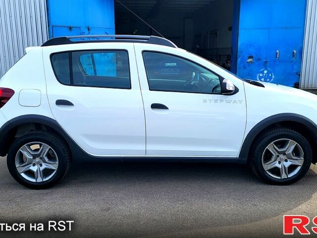 Рено Сандеро, объемом двигателя 9 л и пробегом 107 тыс. км за 8490 $, фото 11 на Automoto.ua