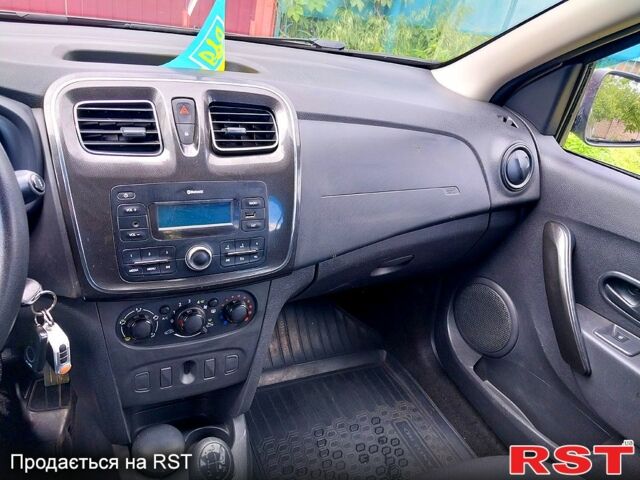 Рено Сандеро 2019 в Одессе на Automoto.ua Рено Сандеро, объемом двигателя 1.5 л и пробегом 165 тыс. км за 10000 $, фото 5 на Automoto.ua