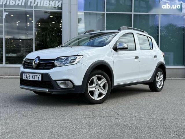 Рено Сандеро, объемом двигателя 0.9 л и пробегом 71 тыс. км за 9300 $, фото 2 на Automoto.ua