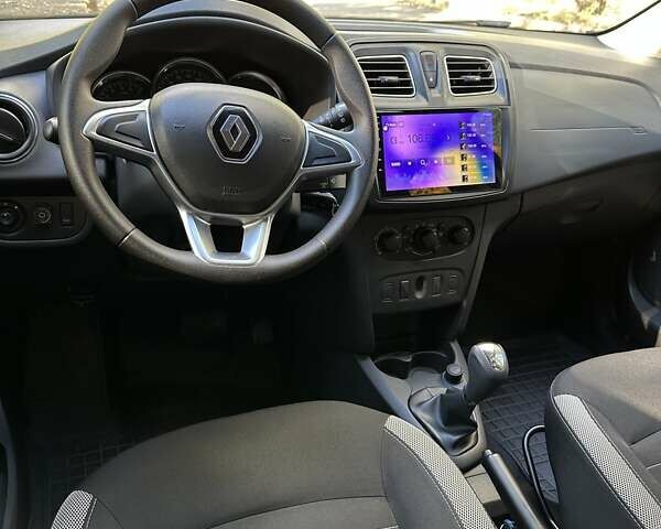 Рено Сандеро, объемом двигателя 0.9 л и пробегом 57 тыс. км за 9500 $, фото 11 на Automoto.ua