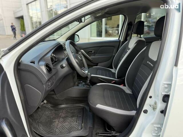 Рено Сандеро, объемом двигателя 0.9 л и пробегом 71 тыс. км за 10400 $, фото 11 на Automoto.ua
