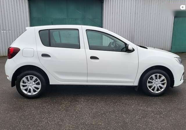 Рено Сандеро, объемом двигателя 1 л и пробегом 93 тыс. км за 7990 $, фото 7 на Automoto.ua