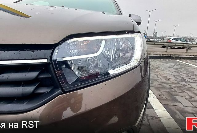 Рено Сандеро, об'ємом двигуна 0.9 л та пробігом 96 тис. км за 10400 $, фото 9 на Automoto.ua