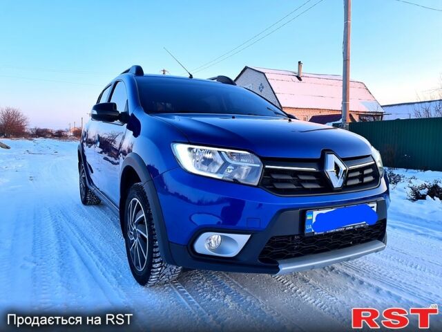 Рено Сандеро, объемом двигателя 0.9 л и пробегом 107 тыс. км за 10000 $, фото 1 на Automoto.ua