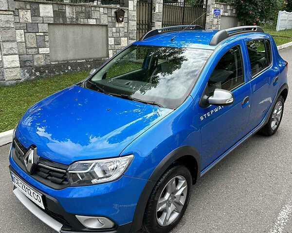 Рено Сандеро, об'ємом двигуна 0.9 л та пробігом 10 тис. км за 12500 $, фото 5 на Automoto.ua