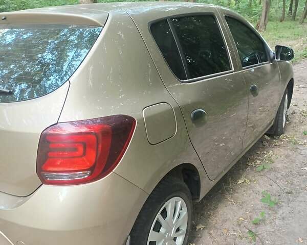 Рено Сандеро, об'ємом двигуна 1 л та пробігом 39 тис. км за 9000 $, фото 2 на Automoto.ua