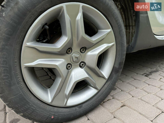 Рено Сандеро, объемом двигателя 0.9 л и пробегом 20 тыс. км за 14100 $, фото 8 на Automoto.ua