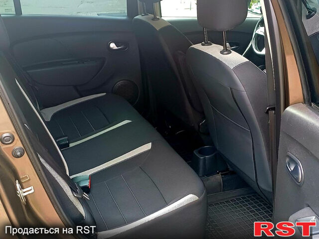 Рено Сандеро, об'ємом двигуна 1.5 л та пробігом 83 тис. км за 11400 $, фото 3 на Automoto.ua