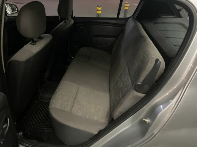 Серый Рено Сандеро, объемом двигателя 1.4 л и пробегом 312 тыс. км за 3500 $, фото 21 на Automoto.ua