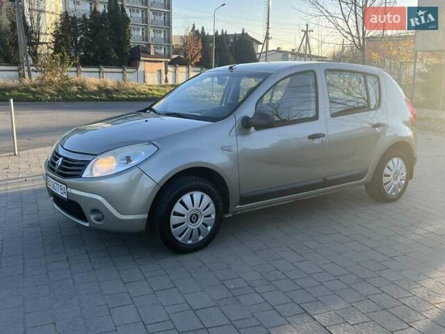 Серый Рено Сандеро, объемом двигателя 1.39 л и пробегом 201 тыс. км за 4690 $, фото 10 на Automoto.ua