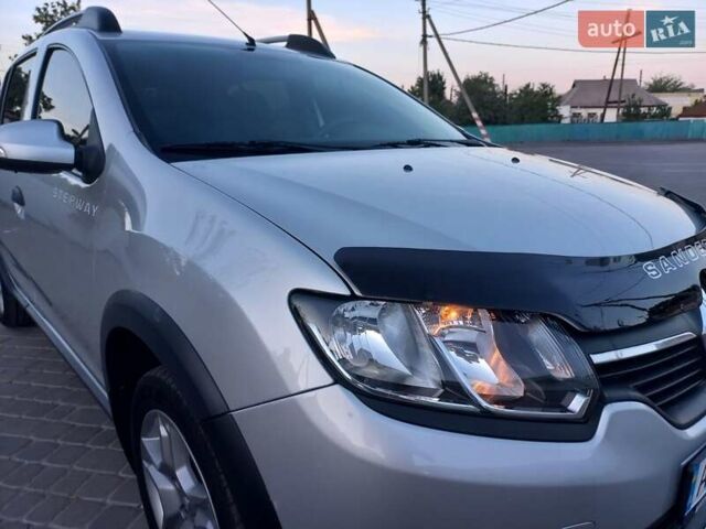Сірий Рено Сандеро, об'ємом двигуна 1.46 л та пробігом 150 тис. км за 7900 $, фото 22 на Automoto.ua