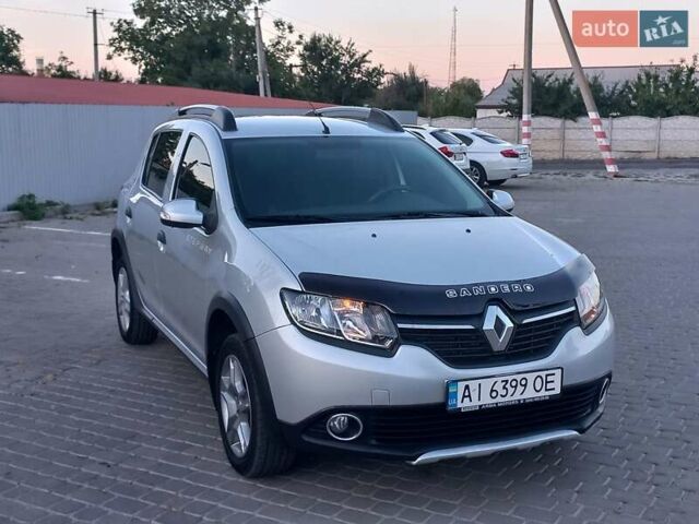 Сірий Рено Сандеро, об'ємом двигуна 1.46 л та пробігом 150 тис. км за 7900 $, фото 4 на Automoto.ua