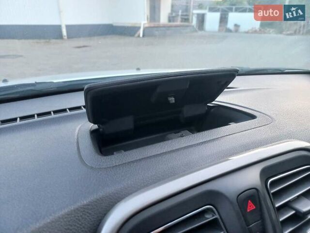 Сірий Рено Сандеро, об'ємом двигуна 1.46 л та пробігом 150 тис. км за 7900 $, фото 40 на Automoto.ua