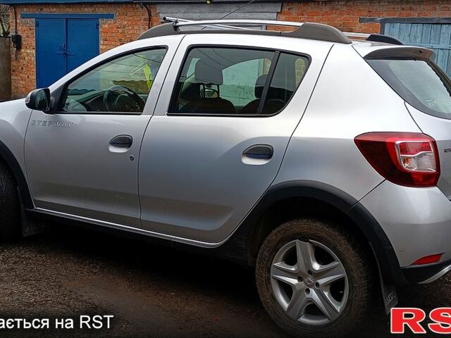 Сірий Рено Сандеро, об'ємом двигуна 1.6 л та пробігом 114 тис. км за 7850 $, фото 8 на Automoto.ua