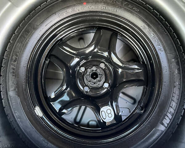 Серый Рено Сандеро, объемом двигателя 1.5 л и пробегом 177 тыс. км за 7800 $, фото 26 на Automoto.ua