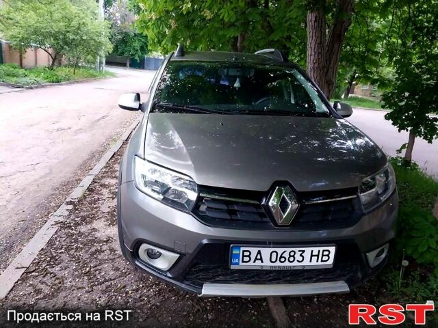 Сірий Рено Сандеро, об'ємом двигуна 1.6 л та пробігом 161 тис. км за 8800 $, фото 1 на Automoto.ua