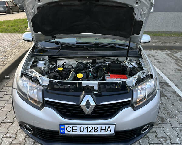 Серый Рено Сандеро, объемом двигателя 1.5 л и пробегом 177 тыс. км за 7800 $, фото 36 на Automoto.ua