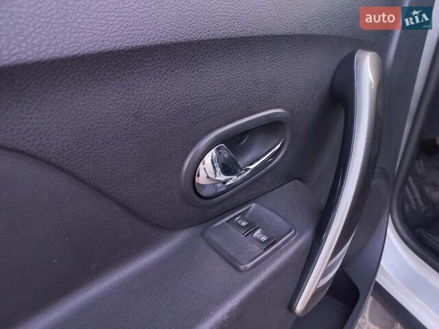 Сірий Рено Сандеро, об'ємом двигуна 1.46 л та пробігом 150 тис. км за 7900 $, фото 25 на Automoto.ua