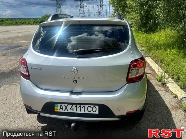 Сірий Рено Сандеро, об'ємом двигуна 1.5 л та пробігом 122 тис. км за 8500 $, фото 7 на Automoto.ua