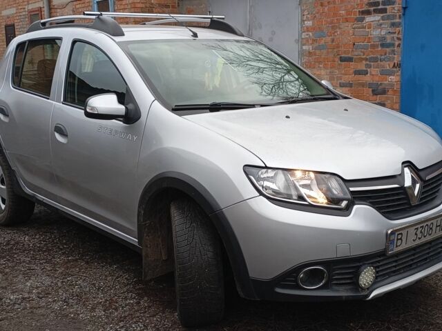 Сірий Рено Сандеро, об'ємом двигуна 1.6 л та пробігом 112 тис. км за 7800 $, фото 3 на Automoto.ua