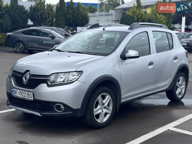 Сірий Рено Сандеро, об'ємом двигуна 1.46 л та пробігом 215 тис. км за 7600 $, фото 1 на Automoto.ua