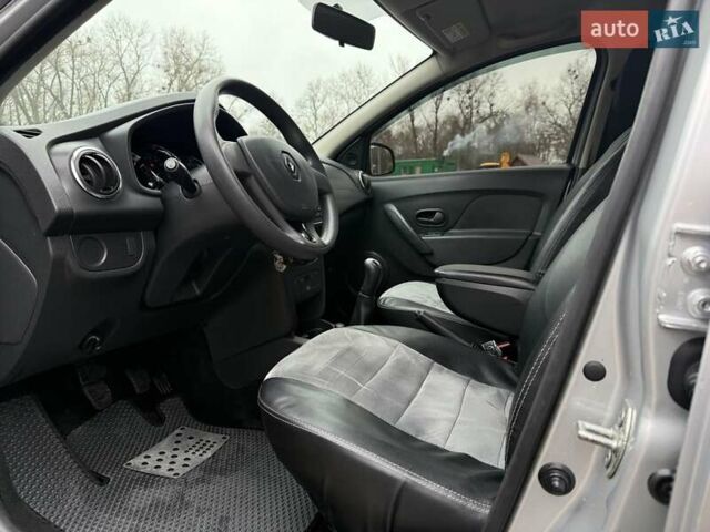Сірий Рено Сандеро, об'ємом двигуна 1.46 л та пробігом 119 тис. км за 8900 $, фото 15 на Automoto.ua